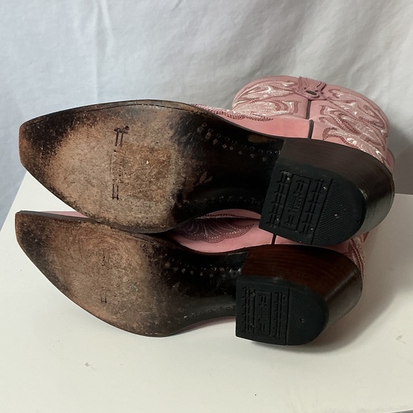 Corral Pink Embroidered Leather Cowboy Boots - Picture 8 of 12